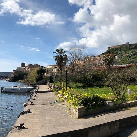 Sardinian Gallery Temo บอซา ภายนอก รูปภาพ